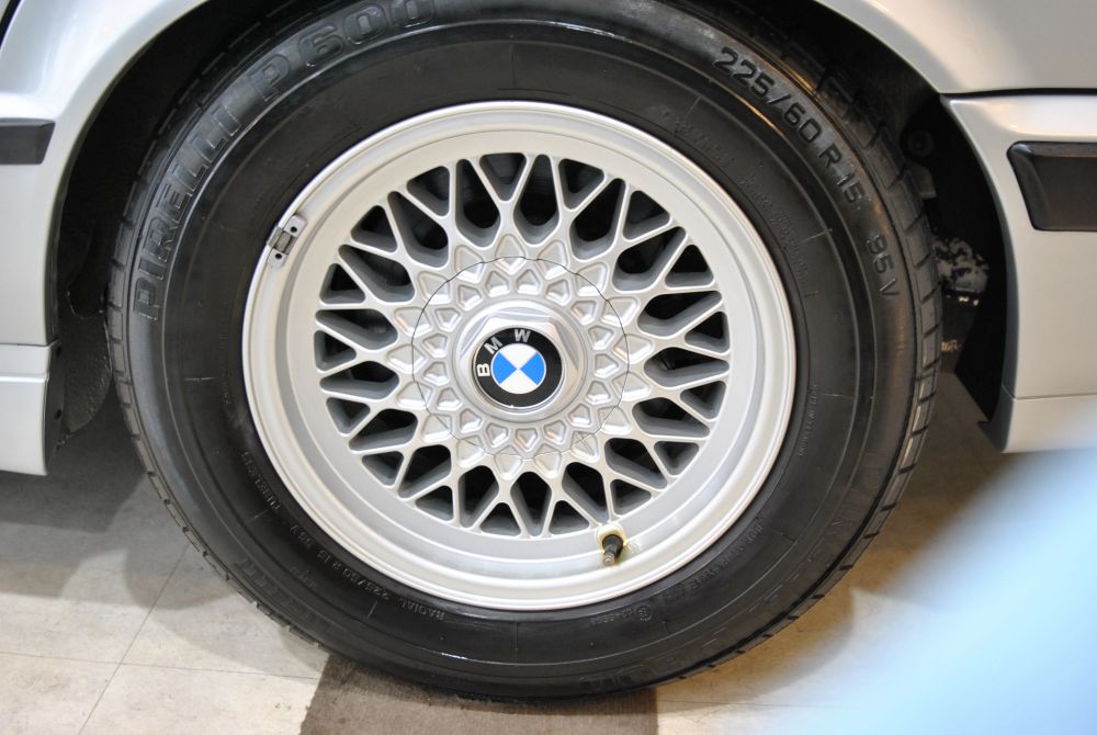 BMW E34 5シリーズ