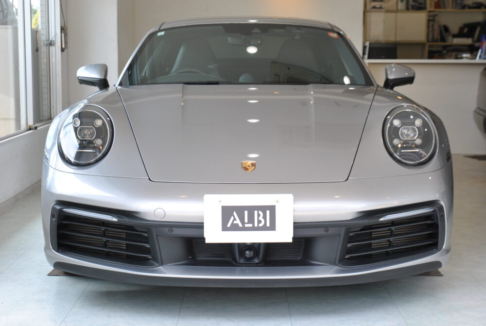 PORSCHE 911