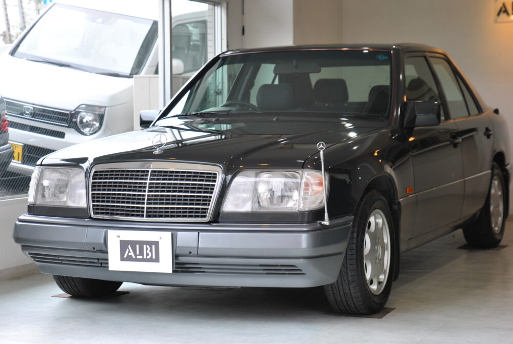 M.BENZ E-class