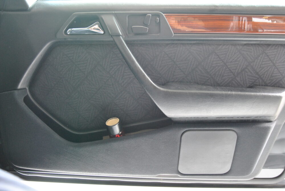 M.BENZ E-class