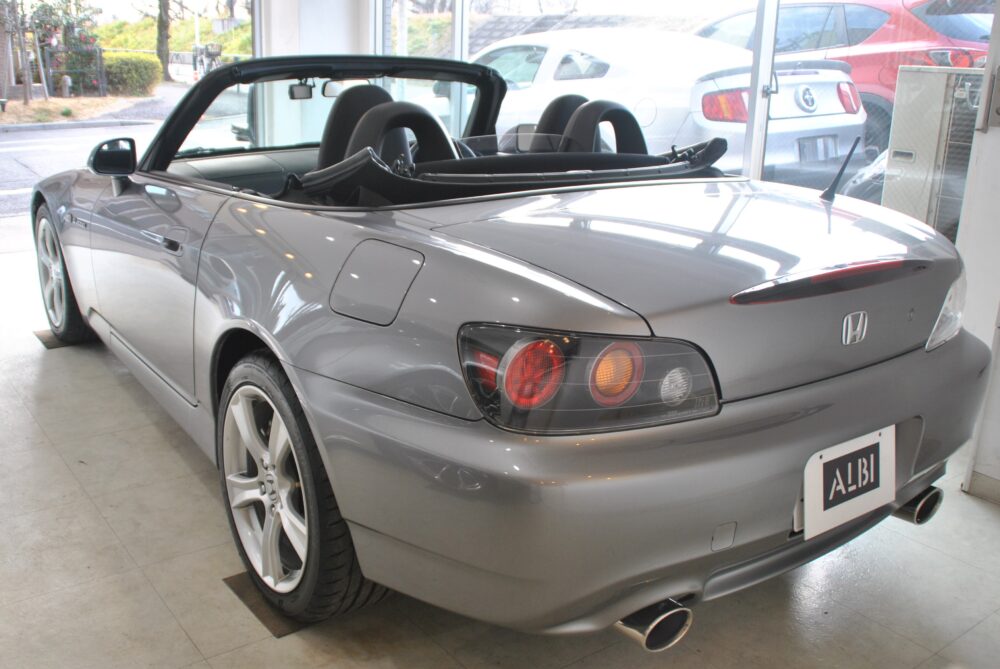 HONDA S2000